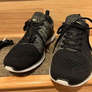 APL Techloom Pro W Sneakers